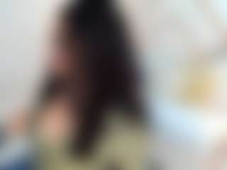 Live cam show with serafina_bianchi - Teen (18+) on CamwithHer