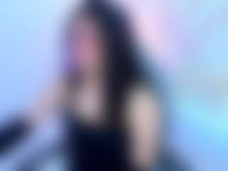 Live cam show with serafina_bianchi - Curvy on Uber Horny
