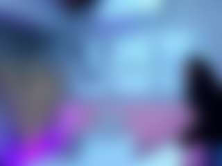 Live cam show with serafina_bianchi - Petite Young Adult on Camsoda