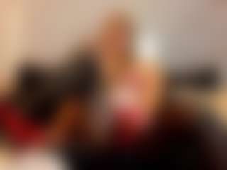 Live cam show with sammy-kat - Domination on CamClone