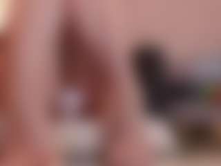 Live cam show with sammy-kat - Living Room on Camsoda