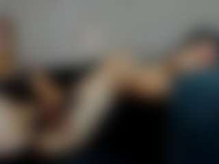 Live cam show with sammy-kat - Bedroom Mature on sexylive.show