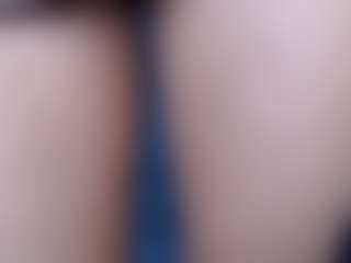 sensual-goddesss's Live Sex Cam Show