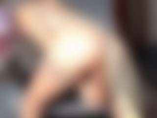 sensual-goddesss's Live Sex Cam Show