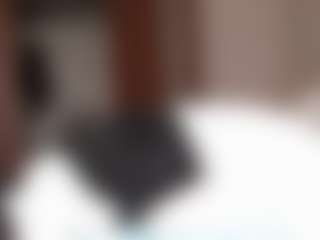 Live cam show with sensual-goddesss - Control on x69.live