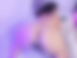 Live cam show with Shalom - Mature on live18s.com