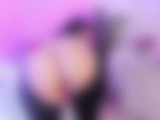 Live cam show with Shalom - Mature on Camsoda