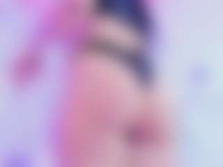 Live cam show with Shalom - Mature on Instabang