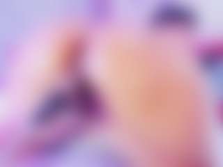 Live cam show with Shalom - Brown Eyes Mature on xplaylive.com
