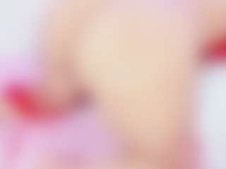 Live cam show with Shalom - Granny Big Tits on StripNow