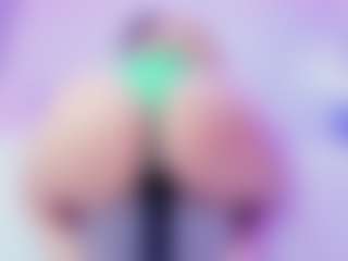Live cam show with Shalom - Granny BBW on Camversity