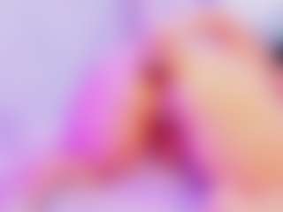 Live cam show with Shalom - Granny Dildo on chickslive.net