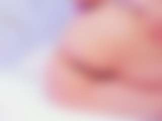 Live cam show with Shalom - Public on Camsoda