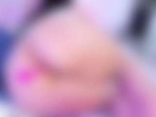 Show live cam dengan Shalom - Granny Petite di Camsoda