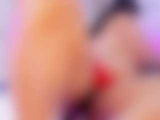 Live cam show with Shalom - Public Mature on CamwithHer