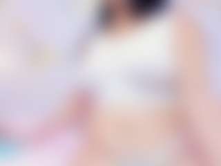 Live cam show with Shalom - Granny Petite on PervPlay.com
