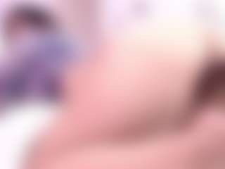 Live cam show with Shalom - Lush MILF on sexylivex.com