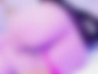 Live cam show with Shalom - Mature on Camsoda