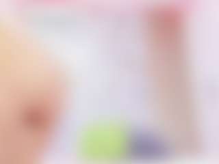 Live cam show with Shalom - Granny MILF on Mixed Magazine Live