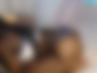Live cam show with Sweet-sydney - Ebony on parknlotfishbdy