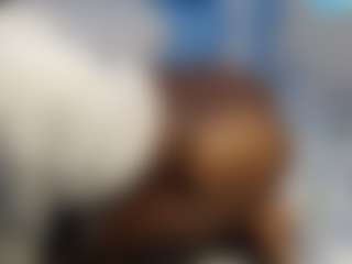 Live cam show with Sweet-sydney - Big Tits on CamClone