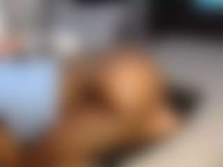 Live cam show with Sweet-sydney - Hairy Pussy on Milfs Live