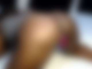 Live cam show with Sweet-sydney - Wet on Uber Horny