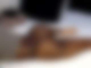 Live cam show with Sweet-sydney - Anal on livesuperchat.net
