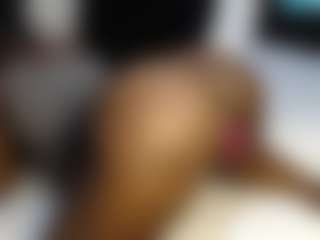 Live cam show with Sweet-sydney - Orgasm on Big Tits