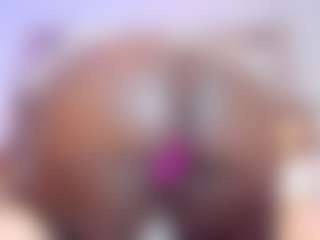 Live cam show with ChannelCarter - Ebony on milfzrlive.com | colombia