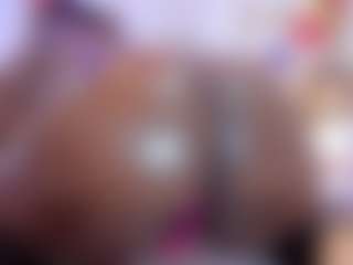 Live cam show with ChannelCarter - Fingering on fapnchat