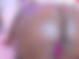 Live cam show with ChannelCarter - Facial on Camsoda