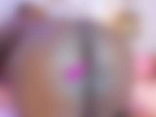 Live cam show with ChannelCarter - BBW on TeamSkeetLive