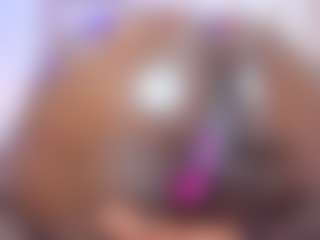 Live cam show with ChannelCarter - Ebony on Camsoda | colombia