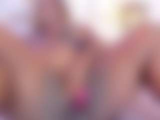Live cam show with ChannelCarter - Ebony Big Tits on livesuperchat.net