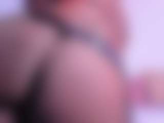 Live cam show with ChannelCarter - Anal on milfzrlive.com