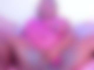 Live cam show with ChannelCarter - Tease Ebony on Camsoda | colombia