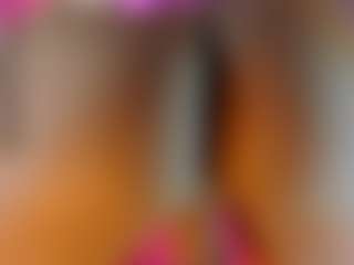 Live cam show with KANDY-EBONY - Latina on Camsoda