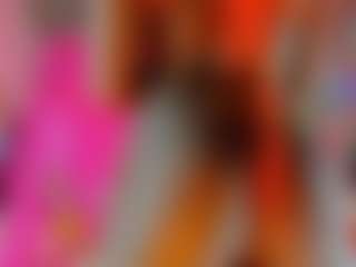 Live cam show with KANDY-EBONY - Black Hair on Fit Hotties