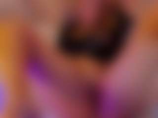 SilvanaAllen's Live Sex Cam Show