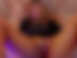 SilvanaAllen's Live Sex Cam Show