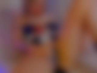 Live cam show with SilvanaAllen - Drinking on AdultVida.com