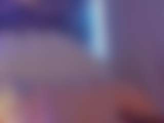 Live cam show with SilvanaAllen - Blonde Hair on fapnchat