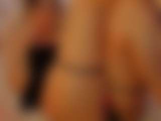 Live cam show with SilvanaAllen - Latina on Uber Horny | colombia