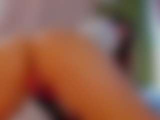 Live cam show with SilvanaAllen - Brown Eyes Blonde Hair on Camsoda