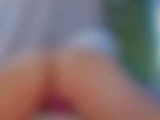 Live cam show with SilvanaAllen - Brown Eyes Blonde Hair on Camsoda