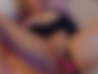 SilvanaAllen's Live Sex Cam Show