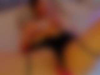 Live cam show with SilvanaAllen - Blonde Hair on chickslive.net