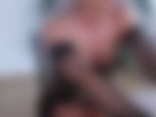 Live cam show with anabelle0904 - Smoking on CamClone