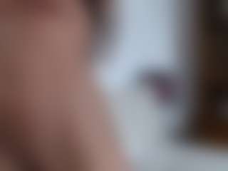 Live cam show with anabelle0904 - Grey Eyes on Camming Site